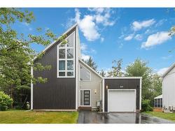 505 Broussard Dieppe, NB E1A 6G8