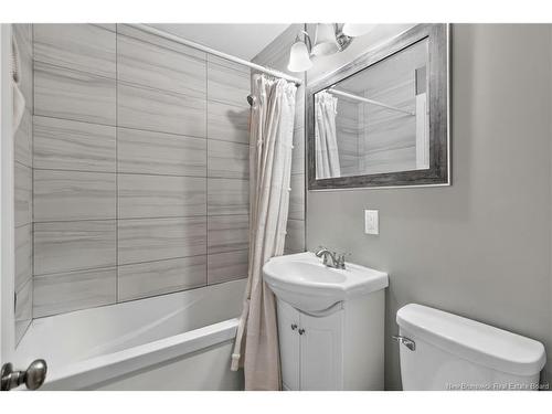 11 Derby St, Moncton, NB 
