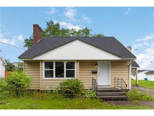 11 Derby St, Moncton, NB 