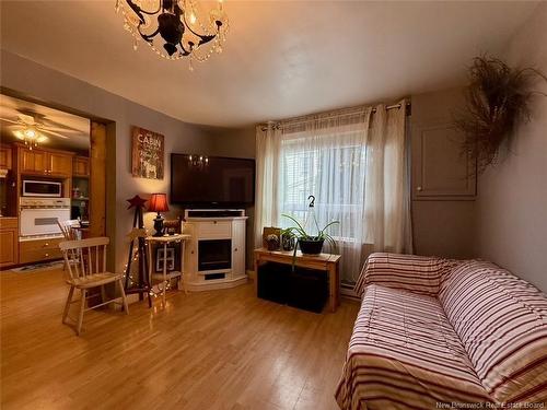 7 Oak St, Mcadam, NB 
