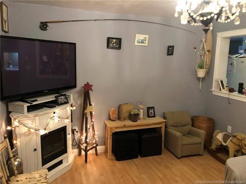 7 Oak St, Mcadam, NB 
