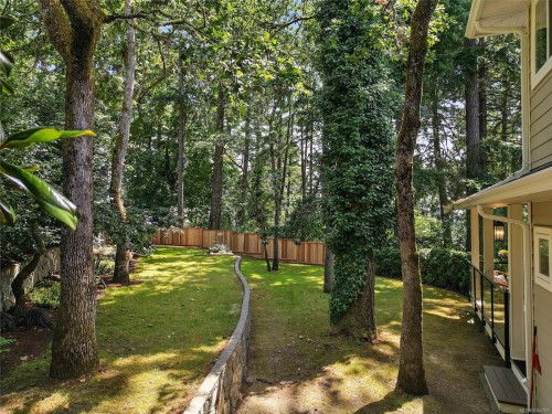 209 Shadow Ridge Pl, View Royal, BC 