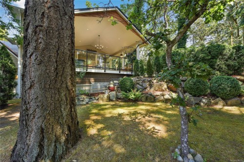 209 Shadow Ridge Pl, View Royal, BC 