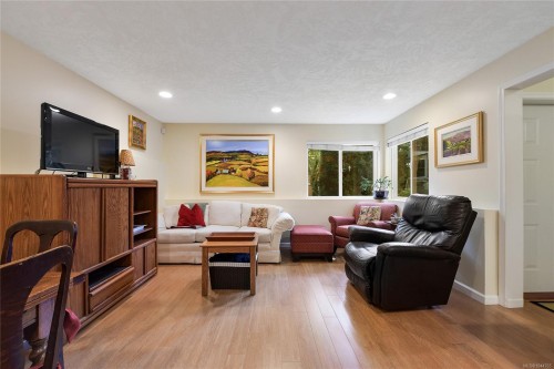 209 Shadow Ridge Pl, View Royal, BC 