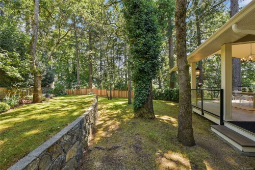 209 Shadow Ridge Pl, View Royal, BC 