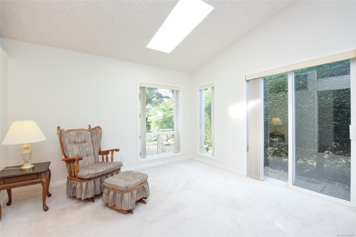#8-417 Heather Crt, Comox, BC 
