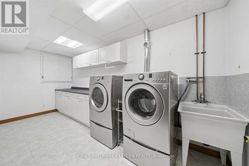 1041 Primrose Lane, Selwyn, ON - Indoor Photo Showing Laundry Room