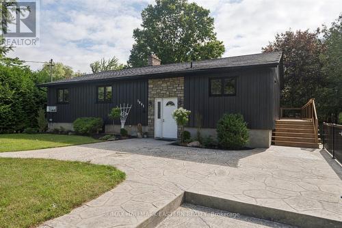 1041 Primrose Lane, Selwyn, ON - Outdoor