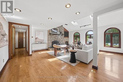 1041 Primrose Lane, Selwyn, ON - Indoor With Fireplace