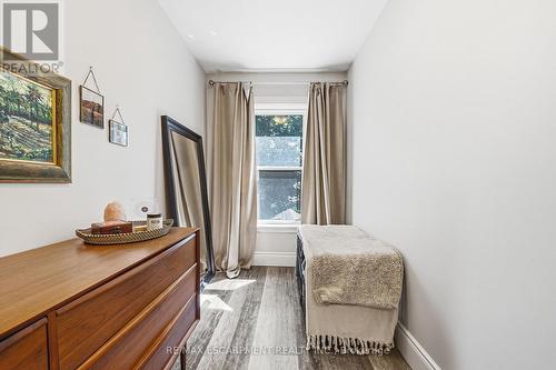 30 Cumberland Avenue, Hamilton, ON - Indoor