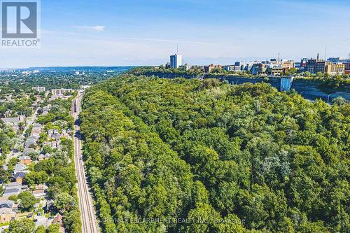 30 Cumberland Avenue, Hamilton, ON - Outdoor With View