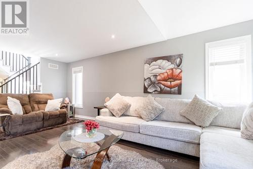 53 Aberdeen Street, Centre Wellington, ON - Indoor Photo Showing Living Room