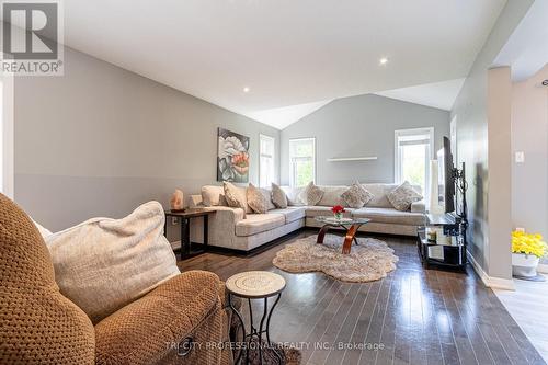 53 Aberdeen Street, Centre Wellington, ON - Indoor Photo Showing Living Room