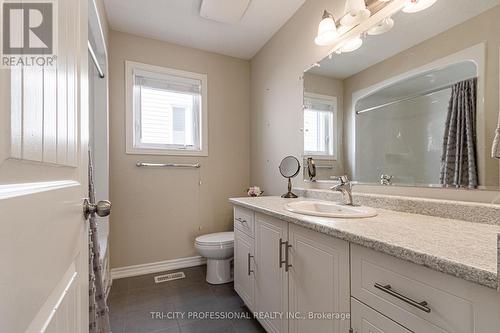 53 Aberdeen Street, Centre Wellington, ON - Indoor Photo Showing Bathroom
