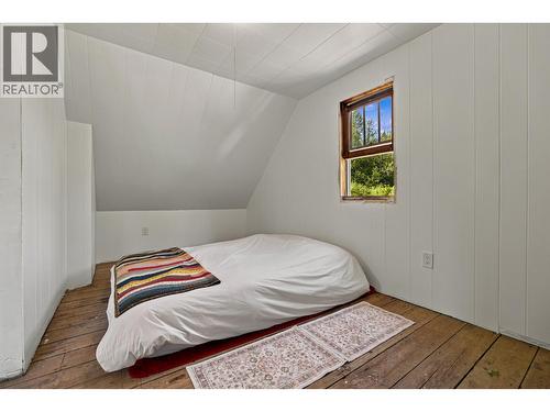 144 Cedarvale Ferry Road, Terrace, BC - Indoor Photo Showing Bedroom