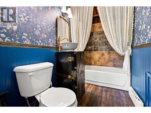 144 Cedarvale Ferry Road, Terrace, BC - Indoor Photo Showing Bathroom