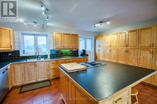 9392 Highway 33 Highway, Greater Napanee (Greater Napanee), ON - Indoor Photo Showing Kitchen