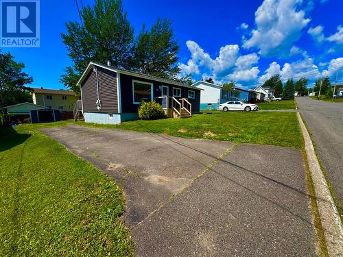 25 Second Avenue, Lewisporte, NL - Outdoor