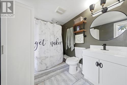 1 Janice Drive, Kawartha Lakes (Fenelon), ON - Indoor Photo Showing Bathroom