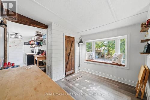 1 Janice Drive, Kawartha Lakes (Fenelon), ON - Indoor Photo Showing Other Room