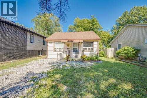 526 LESPERANCE  Tecumseh, ON N8N 1W4
