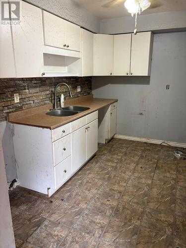 38 Parkside Drive, Brant, ON - Indoor Photo Showing Kitchen With Double Sink