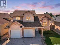 238 Blackburn CRESCENT  Saskatoon, SK S7V 1E9