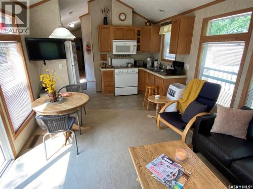 25-26 Eugene Drive, Good Spirit Lake, SK - Indoor Photo Showing Kitchen