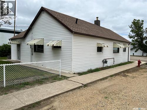 43 2Nd Avenue E, Lafleche, SK - Outdoor With Exterior