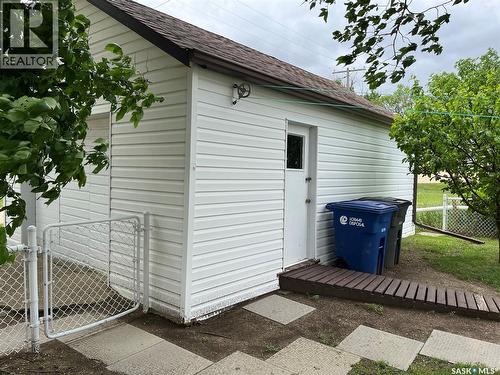 43 2Nd Avenue E, Lafleche, SK - Outdoor With Exterior
