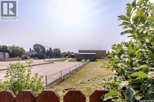 50 Manitou Court, Saskatoon, SK - Outdoor