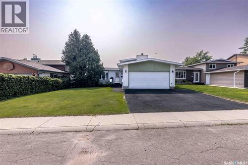 50 Manitou Court, Saskatoon, SK - Outdoor