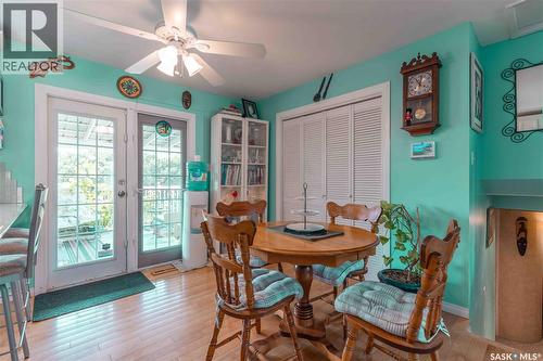 50 Manitou Court, Saskatoon, SK - Indoor Photo Showing Dining Room