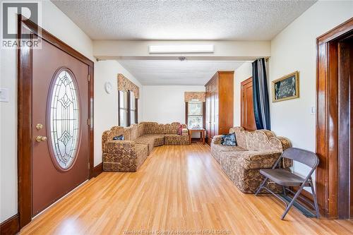 6016 Walker Road, Tecumseh, ON 