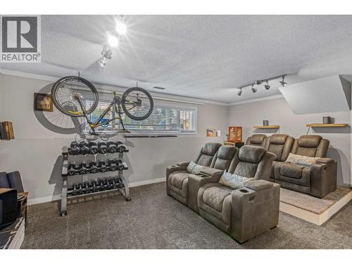 389 Neff Crescent, Prince George, BC - Indoor Photo Showing Other Room