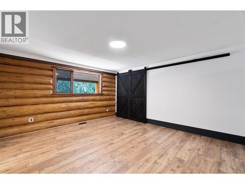 8758 Holding Road Unit# 1, Adams Lake, BC - Indoor Photo Showing Other Room