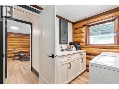 8758 Holding Road Unit# 1, Adams Lake, BC - Indoor Photo Showing Laundry Room