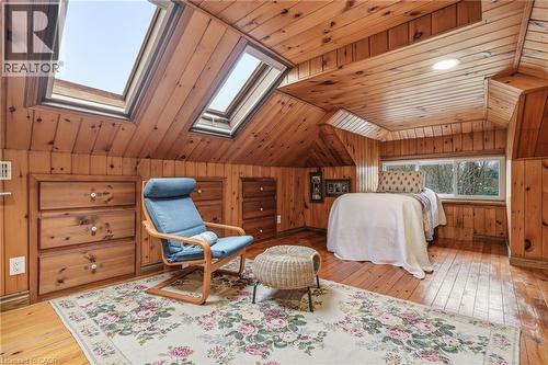 2116 Caroline Street, Burlington, ON - Indoor