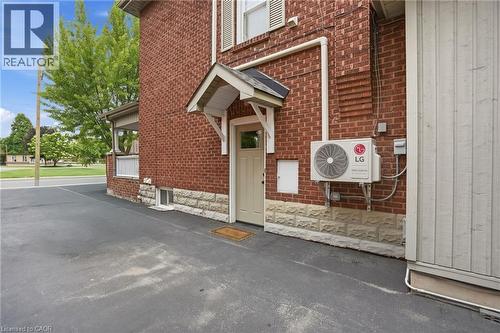 2116 Caroline Street, Burlington, ON - Outdoor With Exterior
