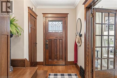 2116 Caroline Street, Burlington, ON - Indoor Photo Showing Other Room