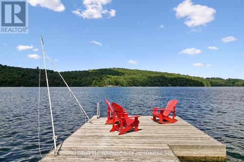 3359 Maple Ridge Road, Algonquin Highlands (Mcclintock), ON - Outdoor With Body Of Water With View