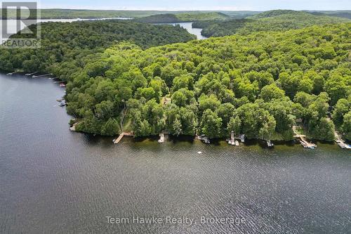3359 Maple Ridge Road, Algonquin Highlands (Mcclintock), ON - Outdoor With Body Of Water With View