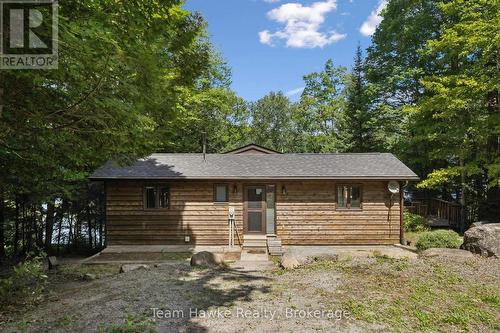 3359 Maple Ridge Road, Algonquin Highlands (Mcclintock), ON - Outdoor