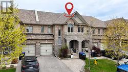 42 WALKER BOULEVARD New Tecumseth, ON L9R 0N2