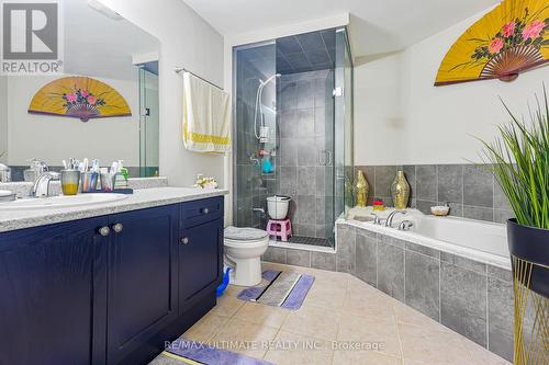 42 Walker Boulevard, New Tecumseth, ON - Indoor Photo Showing Bathroom