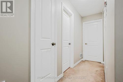 42 Walker Boulevard, New Tecumseth, ON - Indoor Photo Showing Other Room