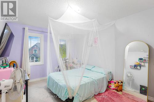 42 Walker Boulevard, New Tecumseth, ON - Indoor Photo Showing Bedroom
