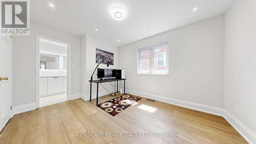 769 White Clover Way, Mississauga, ON - Indoor
