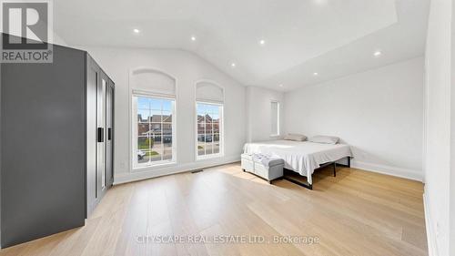 769 White Clover Way, Mississauga, ON - Indoor Photo Showing Bedroom