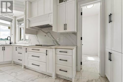 18118 Heart Lake Road, Caledon, ON - Indoor Photo Showing Kitchen
